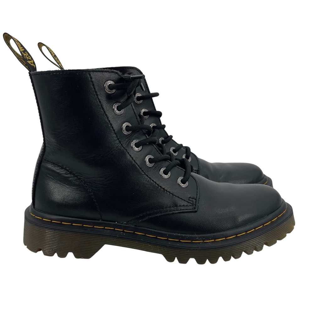 Dr. Martens Luana Boots Womens 7 Black Leather Combat Grunge Lug Sole 7-Eye